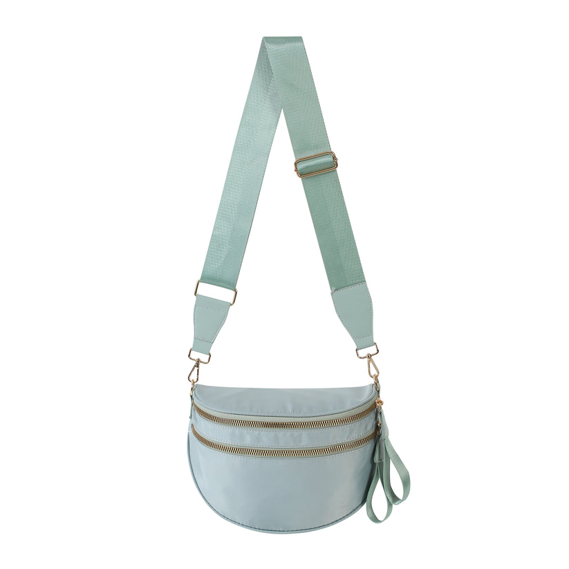 GoFree - The Roomiest Bum Bag